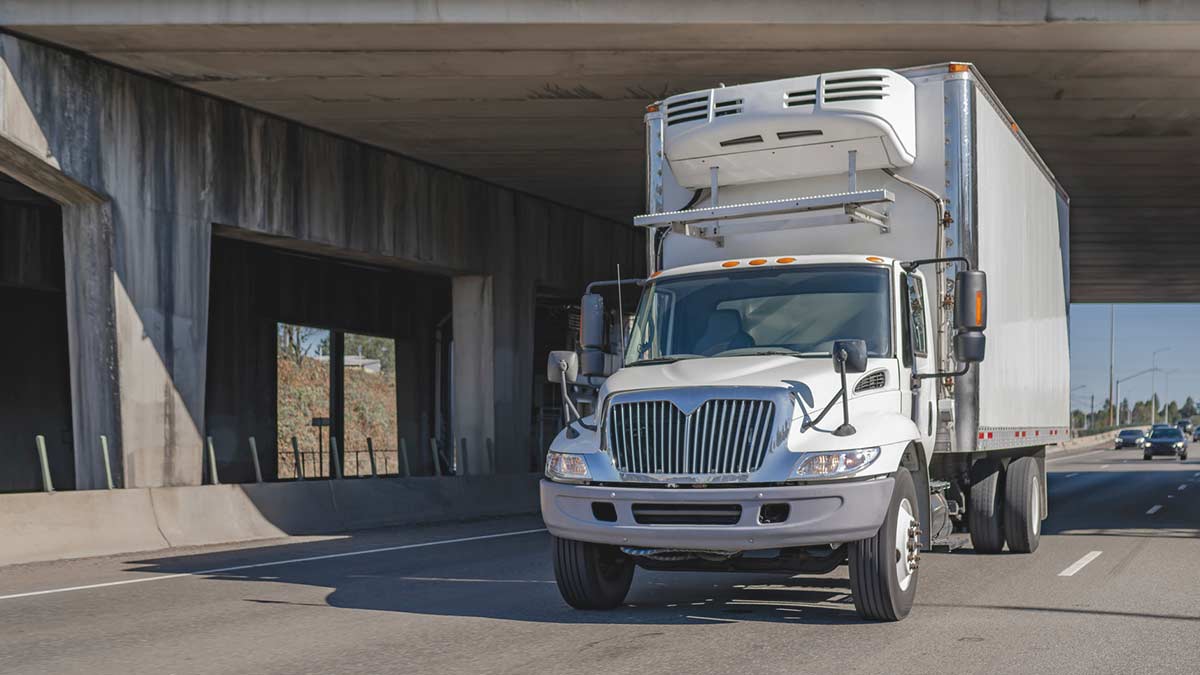 Refrigerated LTL freight truck